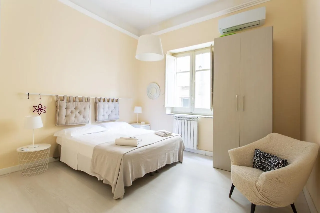 Sofias House At Politeama Appartamento Palermo Italia